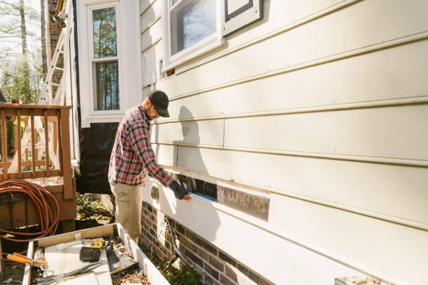 Trusted Emergency Siding Repair service in Wesley Chapel, NC - Creative Siding